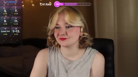 Ilona online show from 02/06/25, 07:51
