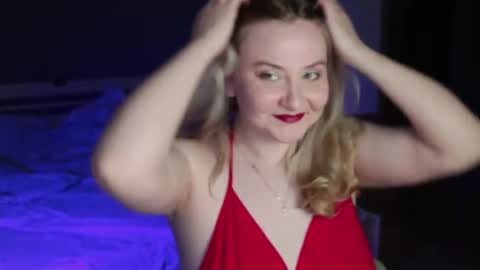 Ilona online show from 06/15/26, 12:13