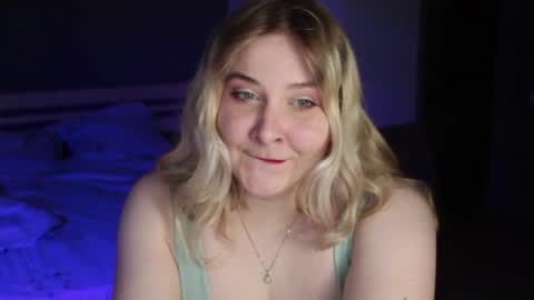 Snapshot of sensual_girrrl chatting on 06/23/26, 12:30 Ilona online show from 06/23/26, 12:30