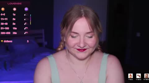 Snapshot of sensual_girrrl chatting on 07/14/26, 11:54 Ilona online show from 07/14/26, 11:54