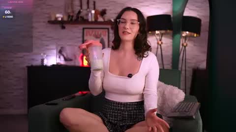 Jasmine online show from 06/15/26, 02:52