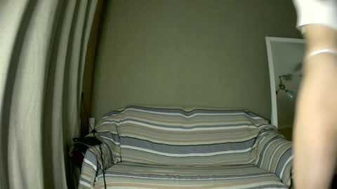 Snapshot of sensual_olivia chatting on 12/27/24, 09:00 Olivia online show from 12/27/24, 09:00