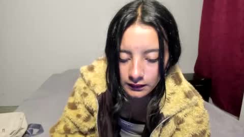 sensual_skinny online show from 10/07/25, 06:54