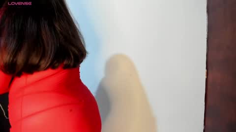 Snapshot of sensual_woman11 chatting on 06/22/26, 08:50 MIA online show from 06/22/26, 08:50