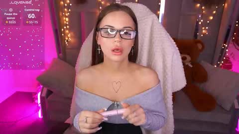 Snapshot of sensualalicee chatting on 02/16/26, 07:26 sensualalicee online show from 02/16/26, 07:26