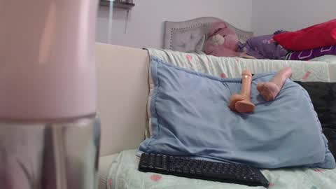 Snapshot of sensualbaby07 chatting on 12/27/24, 09:43 I am Hellen online show from 12/27/24, 09:43