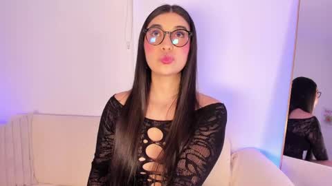 sensualhaven_ online show from 05/11/26, 12:16