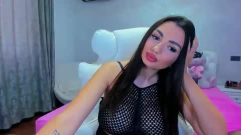 EllaRossa online show from 04/10/26, 11:04