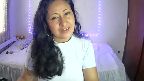 senthix  heyy promo en OnlyFans aprovecha 85 descuento online show from 12/19/24, 07:51