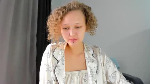 senya_sol online show from 02/12/26, 07:36