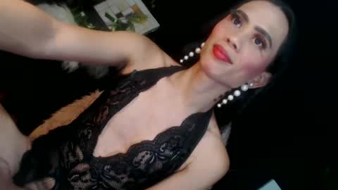 Snapshot of senyora_evangelista chatting on 04/14/26, 06:30 senyora_evangelista online show from 04/14/26, 06:30