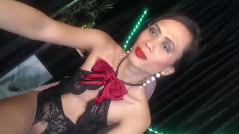 Snapshot of senyora_evangelista chatting on 04/21/26, 02:51 senyora_evangelista online show from 04/21/26, 02:51