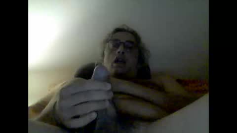 Snapshot of senzapensare chatting on 09/28/25, 07:41 senzapensare online show from 09/28/25, 07:41