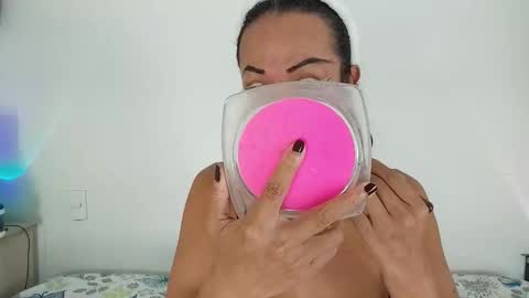 sephorandmonell online show from 10/31/25, 08:21