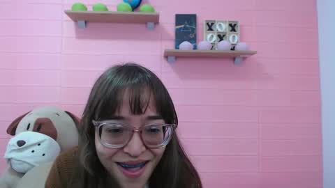 serafina_ online show from 01/07/25, 06:56