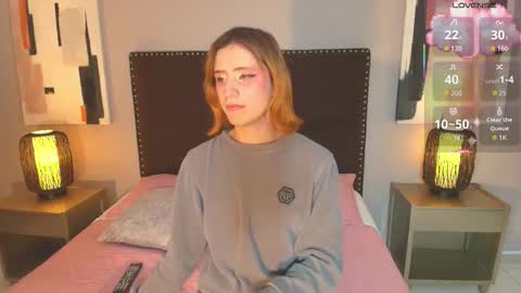 Snapshot of seraphine_star chatting on 01/07/26, 03:20 Seraphine star online show from 01/07/26, 03:20