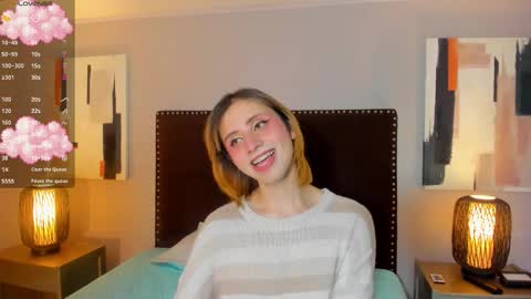 Snapshot of seraphine_star chatting on 02/13/26, 11:23 Seraphine star online show from 02/13/26, 11:23