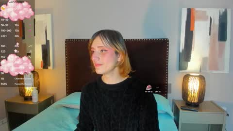 Snapshot of seraphine_star chatting on 02/21/26, 01:28 Seraphine star online show from 02/21/26, 01:28
