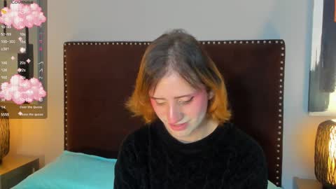 Snapshot of seraphine_star chatting on 02/22/26, 12:12 Seraphine star online show from 02/22/26, 12:12