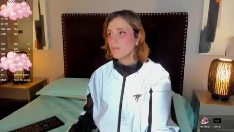 Snapshot of seraphine_star chatting on 03/05/26, 03:13 Seraphine star online show from 03/05/26, 03:13