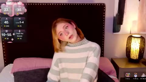Snapshot of seraphine_star chatting on 03/28/26, 01:27 Seraphine star online show from 03/28/26, 01:27