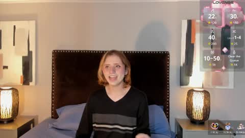 Snapshot of seraphine_star chatting on 04/15/26, 03:13 Seraphine star online show from 04/15/26, 03:13