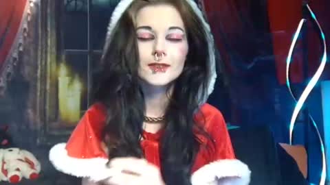 Seraphin Munster online show from 12/19/24, 07:07