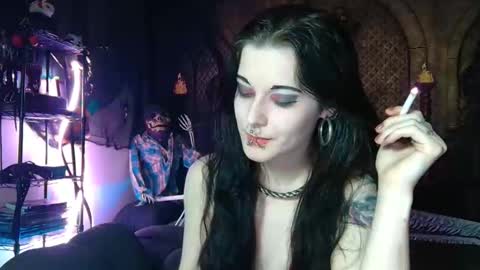 Snapshot of seraphinmunster chatting on 11/07/25, 11:38 Seraphin Munster online show from 11/07/25, 11:38