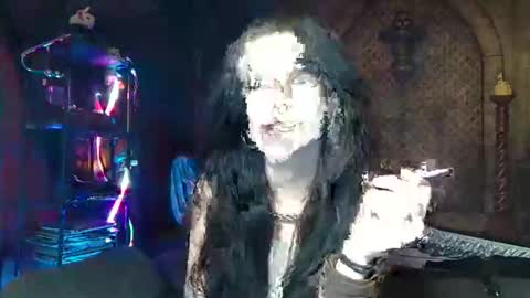 Snapshot of seraphinmunster chatting on 12/03/25, 07:01 Seraphin Munster online show from 12/03/25, 07:01