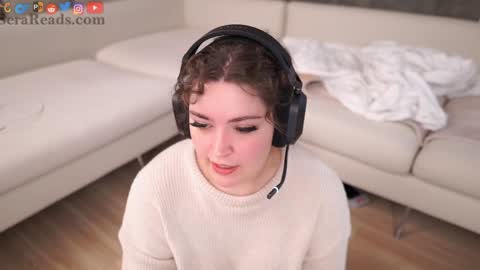 SeraReads online show from 10/05/25, 12:36