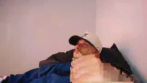 Snapshot of serebob4 chatting on 05/11/26, 02:12 serebob4 online show from 05/11/26, 02:12