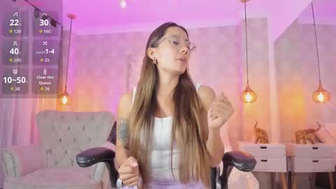 Snapshot of serena___ chatting on 01/09/26, 04:04 serena___ online show from 01/09/26, 04:04