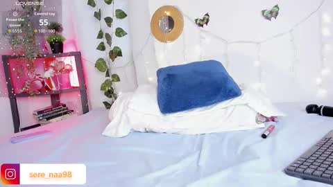 Snapshot of serena_jeyns chatting on 03/22/26, 02:09 SERE online show from 03/22/26, 02:09