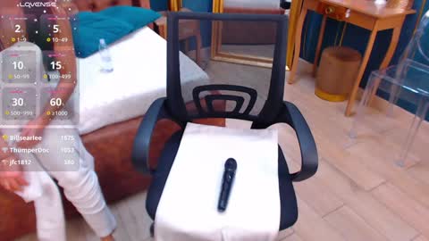 Snapshot of serena_mendez chatting on 02/07/25, 12:28 Serena online show from 02/07/25, 12:28