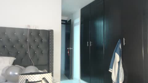 Snapshot of serenaroussee chatting on 01/04/25, 10:13 sararoussee online show from 01/04/25, 10:13