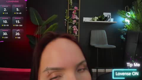 Serena online show from 02/18/25, 08:58