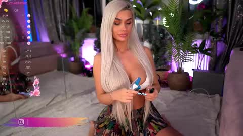 Serene Sophiex online show from 03/11/25, 01:59