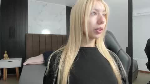 Serene online show from 09/24/25, 12:41