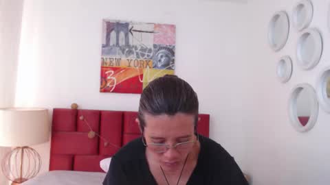 sereneclarks_ online show from 01/18/25, 02:55