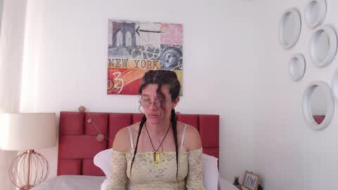 sereneclarks_ online show from 01/23/25, 03:11