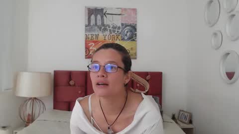 sereneclarks_ online show from 02/13/25, 03:24