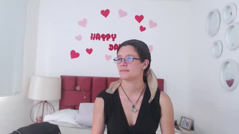 sereneclarks_ online show from 02/24/25, 12:48