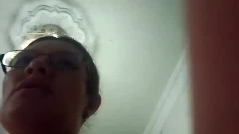 sereneclarks_ online show from 02/28/25, 11:12