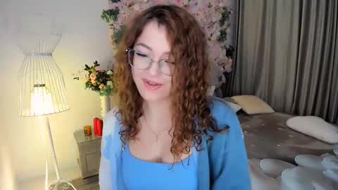 Snapshot of sereneflame chatting on 11/29/25, 10:07 Ophelia online show from 11/29/25, 10:07