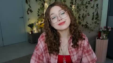 Snapshot of sereneflame chatting on 02/09/26, 04:11 Ophelia online show from 02/09/26, 04:11