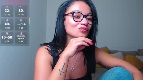 SereneSophi online show from 10/19/25, 12:44