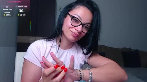 SereneSophi online show from 06/04/26, 02:39
