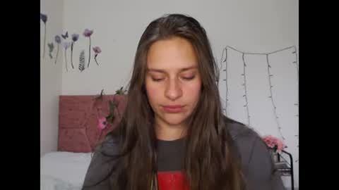 Snapshot of serenity_crystal chatting on 12/21/24, 09:58 serenity_crystal online show from 12/21/24, 09:58