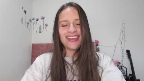 Snapshot of serenity_crystal chatting on 01/23/25, 10:54 serenity_crystal online show from 01/23/25, 10:54