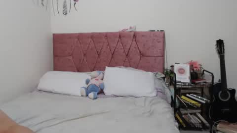 Snapshot of serenity_crystal chatting on 03/11/25, 11:04 serenity_crystal online show from 03/11/25, 11:04